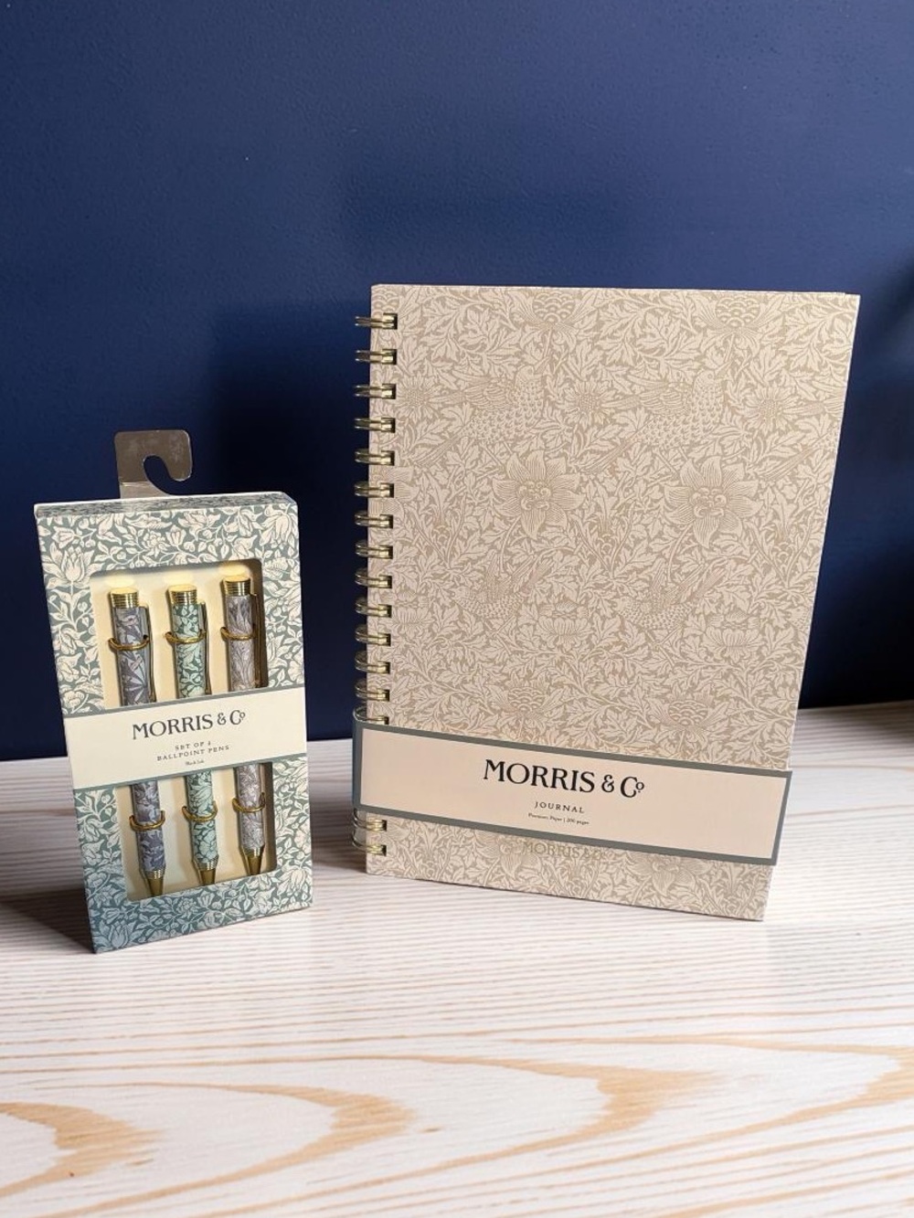 Morris & Co NWT Bird & Anemone Floral Journal  & Mallow 3 Piece Pen Set